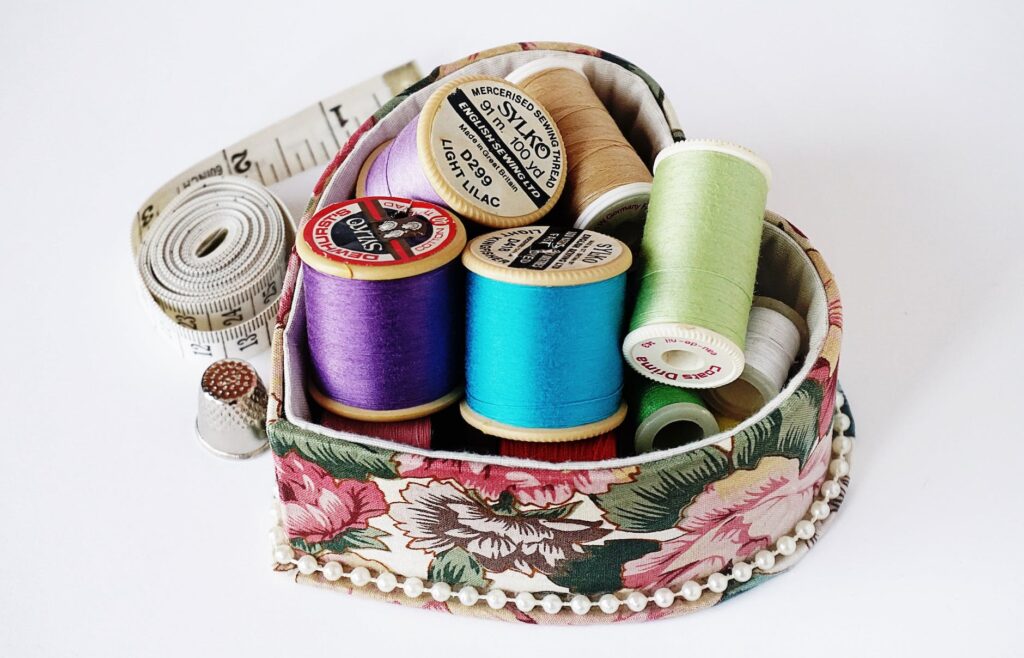 assorted color threads with case